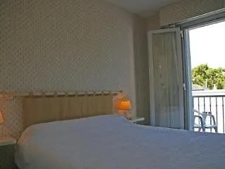 オテル ラ コンコルド ホテル