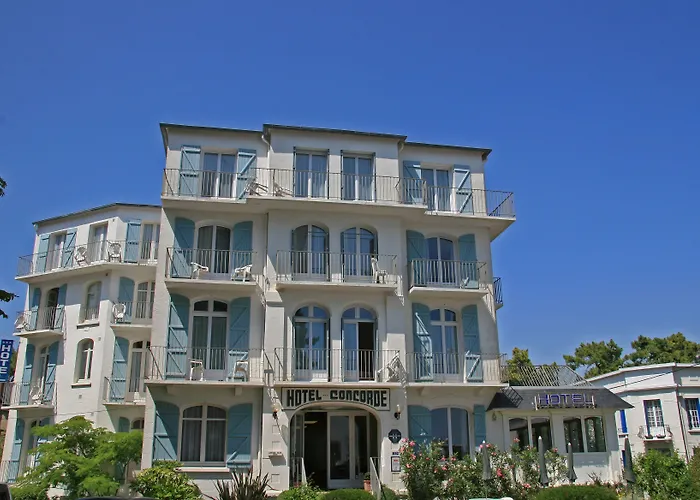 La Concorde Hotel 3*